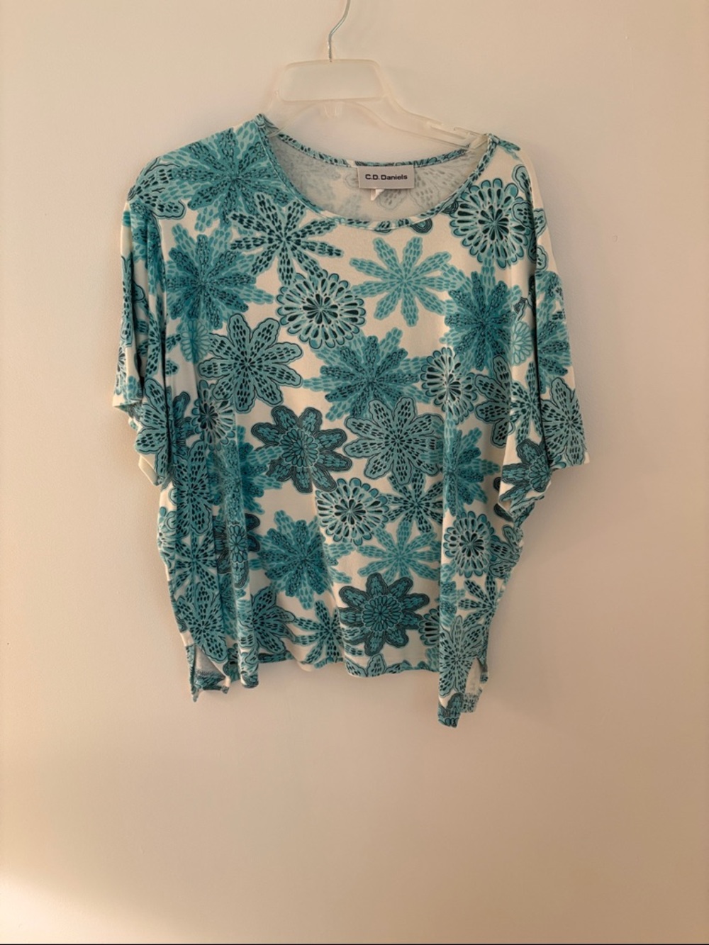 C.D. Danielo Teal Floral Short Sleeve Women's Top